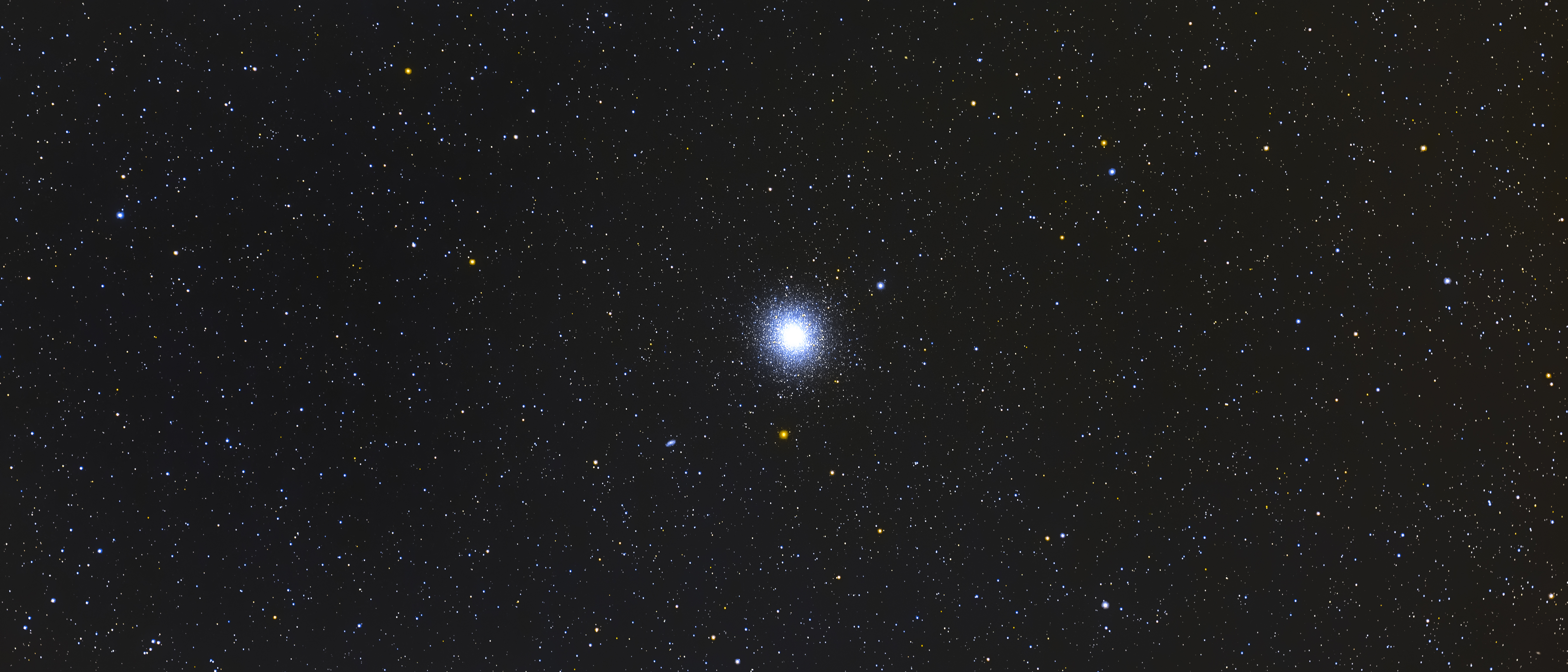 M13 球状星団